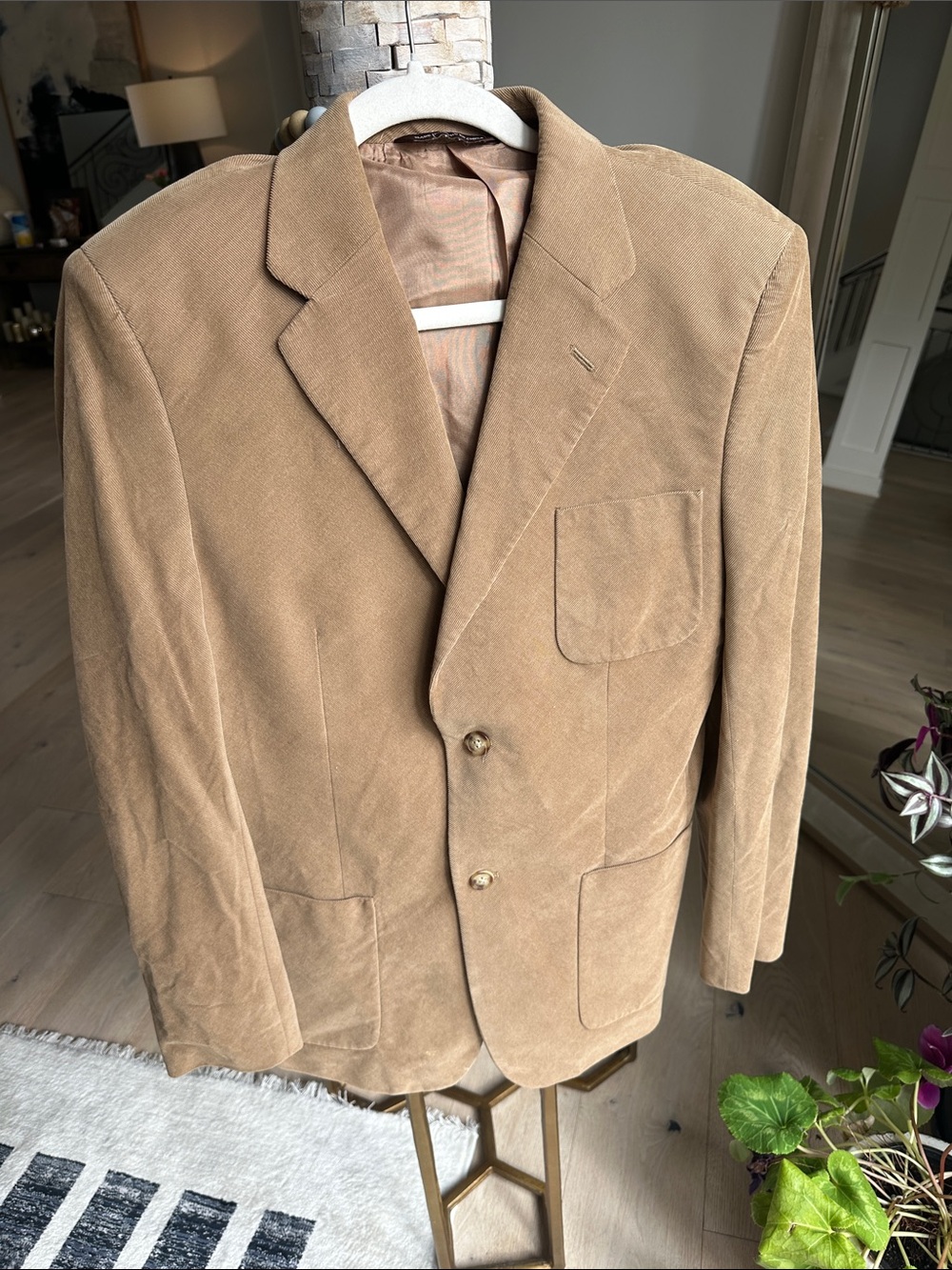 Vintage gorgeous Perry Ellis Tan Corduroy Two-Button Sport Coat